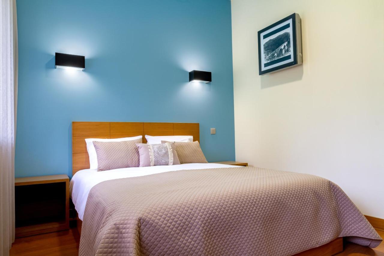 Boutique Mouras Bed & Breakfast Mondim de Basto Exterior foto