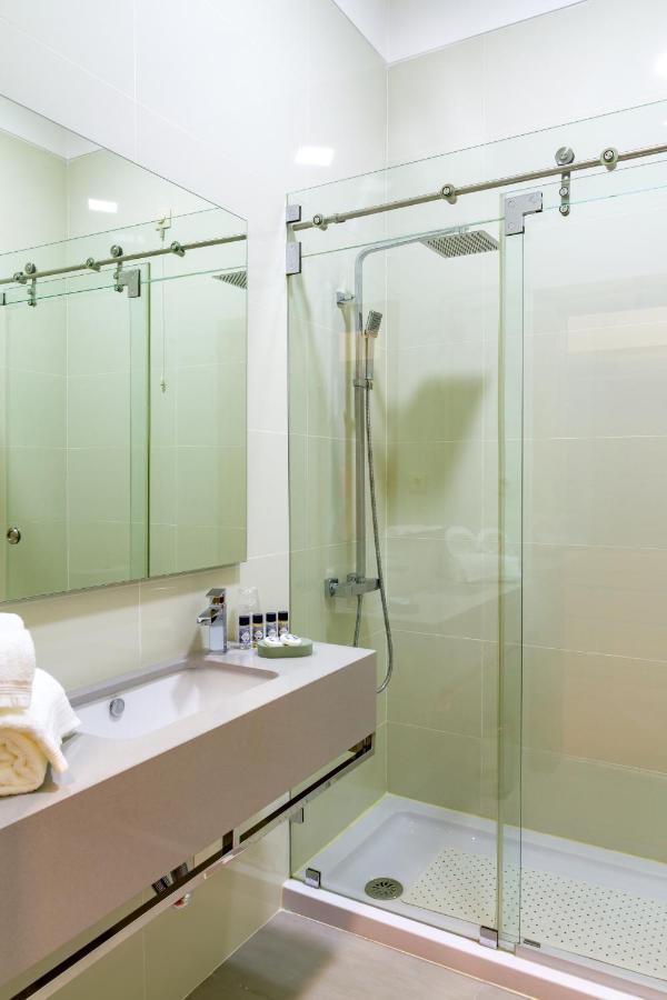Boutique Mouras Bed & Breakfast Mondim de Basto Exterior foto