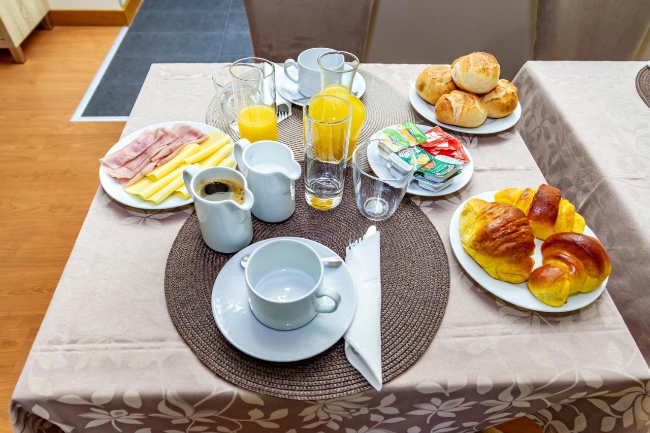 Boutique Mouras Bed & Breakfast Mondim de Basto Exterior foto